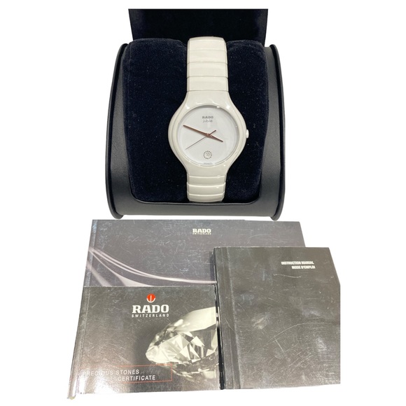 Rado Men's True Jubile White
Ceramic Bracelet Watch - Picture 3 of 10